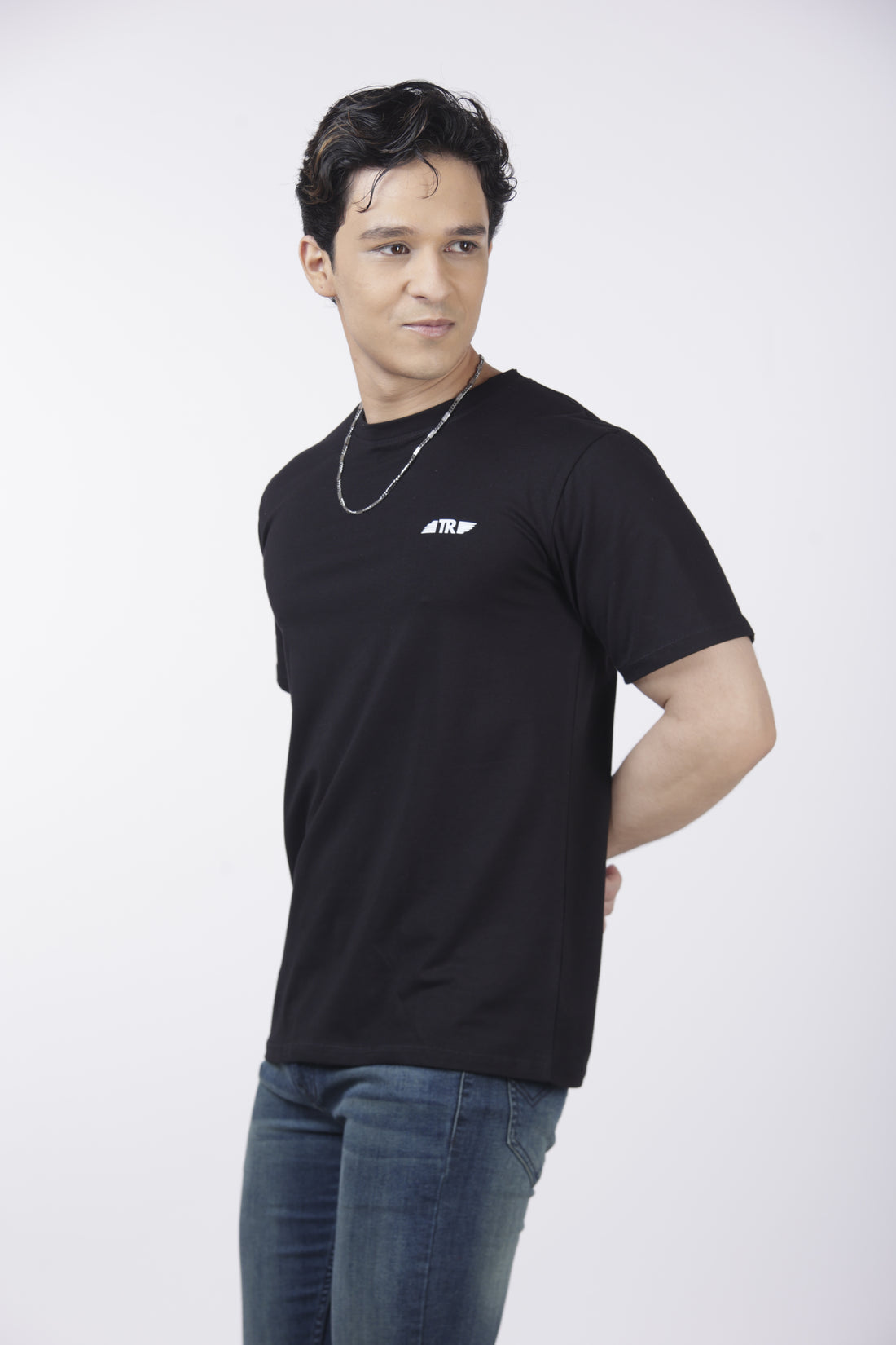 Basic Solid Tshirt - Black